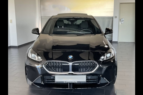 BMW 1-serie 120 M-SPORT ** LED, PANORAMA, 19-inch LMV, ACC, M-ONDERST, EL. A-KLEP ** 1e EIG - Ex BMW-AG ** ** INFORMEER OOK NAAR ONZE AANTREKKELIJKE FINANCIAL-LEASE TARIEVEN **