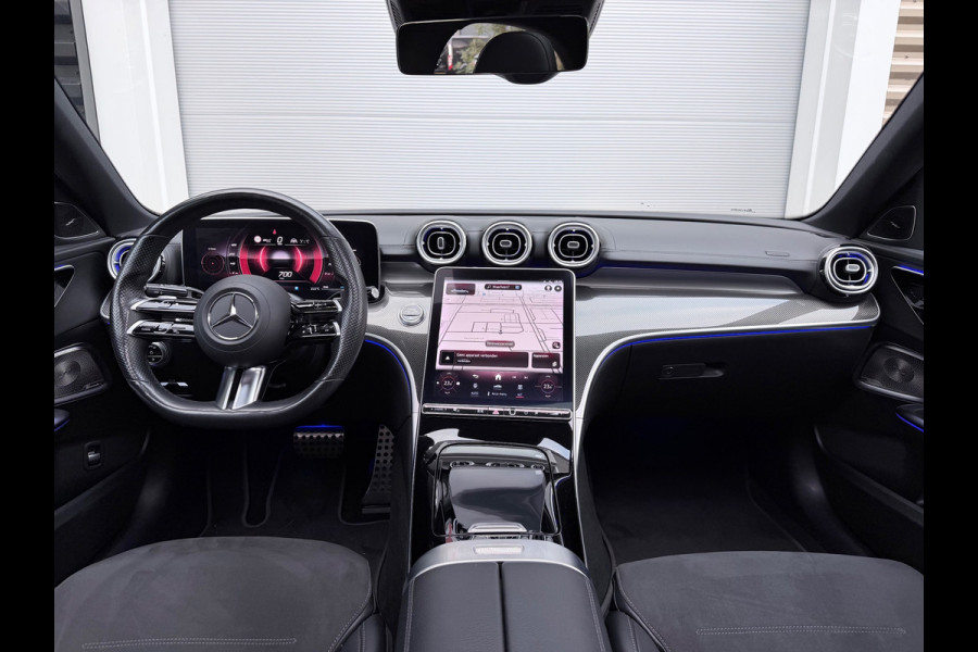 Mercedes-Benz C-Klasse 300 AMG Line Pano/Burmester/360