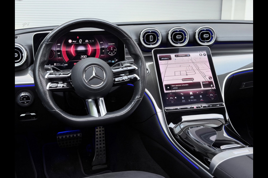 Mercedes-Benz C-Klasse 300 AMG Line Pano/Burmester/360