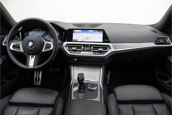 BMW 3-serie 320i High Executive M-Sport, Leder, Schuifdak, Head-up 2020