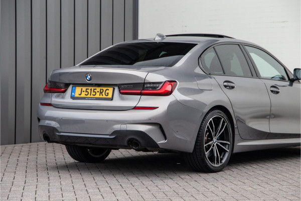 BMW 3-serie 320i High Executive M-Sport, Leder, Schuifdak, Head-up 2020