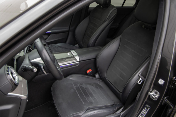 Mercedes-Benz C-Klasse Estate 300 e AMG Premium, Pano, Distronic, Trekhaak, Nightpakket 2023