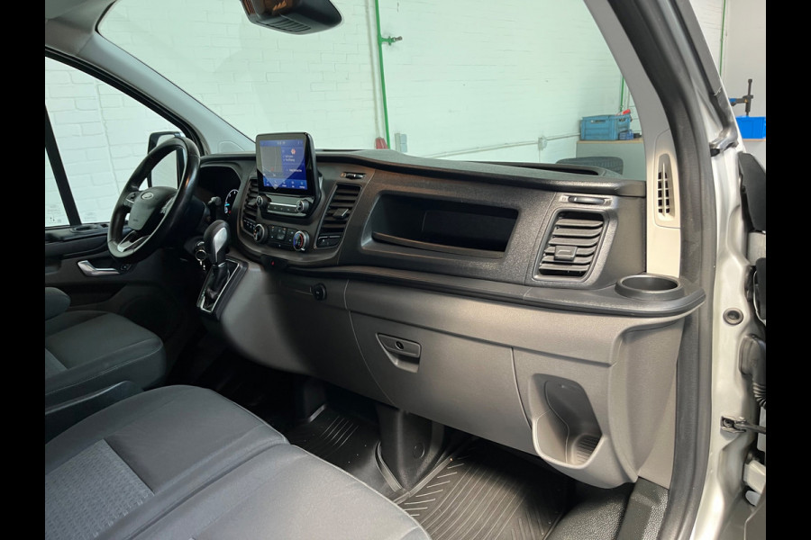 Ford Transit Custom L2H1 Automaat 300 2.0 TDCI 130pk Limited 3persoons, Airco, Navigatie, Trekhaak, Metallic lak, RIJKLAARPRIJS
