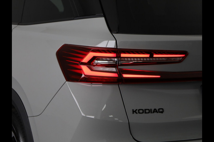Škoda Kodiaq Sportline Business PHEV 1.5 TSI 204pk | Panoramadak | Trekhaak | Elektrisch verstelbare voorstoel met geheugen | Verwarmbare voorstoelen en achterbank |  Verlengde garantie |