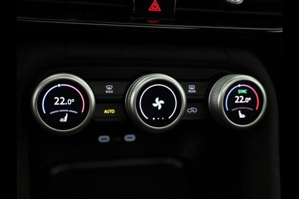 Škoda Kodiaq Sportline Business PHEV 1.5 TSI 204pk | Panoramadak | Trekhaak | Elektrisch verstelbare voorstoel met geheugen | Verwarmbare voorstoelen en achterbank |  Verlengde garantie |