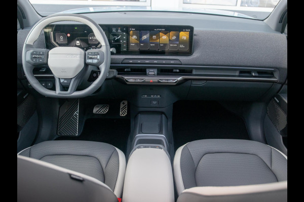 Kia EV2 GT-Line 61 kWh | 5p. | Actieprijs* | Navi. | Clima. | Adapt. Cruise. | Stoel&Stuur Verwarming | Dakrails | 15L Frunk | Harman Kardon | Glazen Kanteldak | Vegan Lederen Stoelbekleding 'GT-Line' | Slimme Parkeerassistentie | Dodehoekcamera