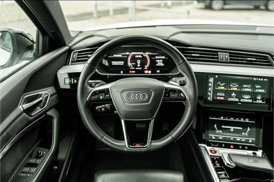 Audi e-tron S Quattro 95 kWh 503PK | ACC | TREKHAAK | HUD | 114.000.- NW PRIJS | B&O | RS Stoelen