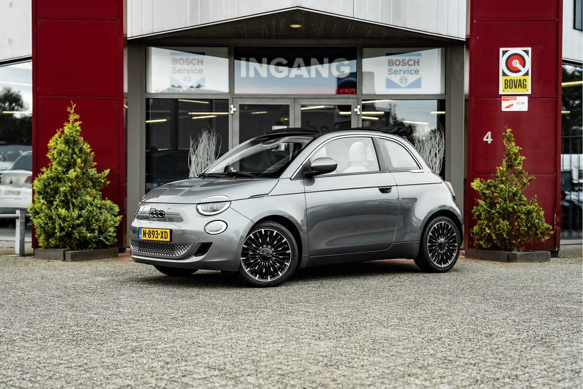Fiat 500C La Prima 42 kWh | ACC | Apple Carplay/Android Auto