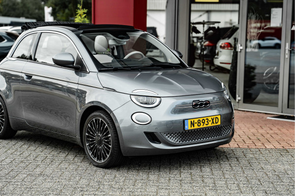 Fiat 500C La Prima 42 kWh | ACC | Apple Carplay/Android Auto