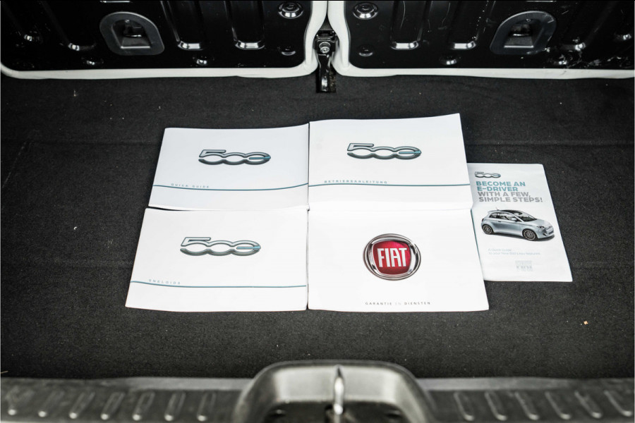 Fiat 500C La Prima 42 kWh | ACC | Apple Carplay/Android Auto