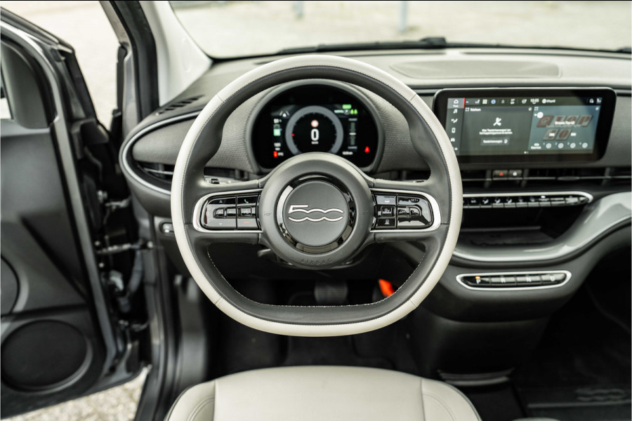 Fiat 500C La Prima 42 kWh | ACC | Apple Carplay/Android Auto