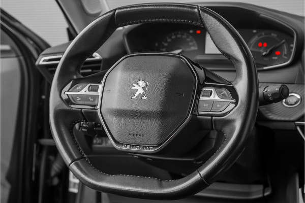 Peugeot e-2008 EV Active 50 kWh Climate Stoelverw Camera