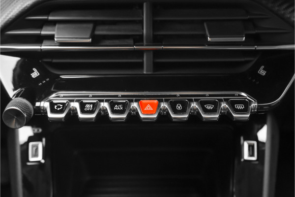 Peugeot e-2008 EV Active 50 kWh Climate Stoelverw Camera