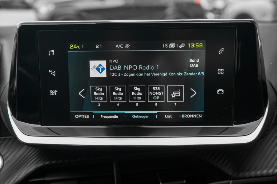 Peugeot e-2008 EV Active 50 kWh Climate Stoelverw Camera