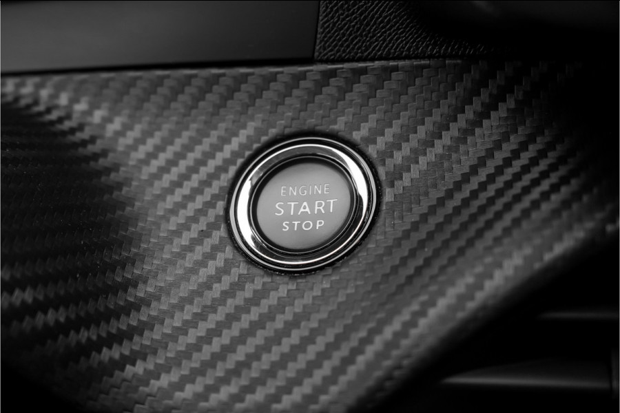 Peugeot e-2008 EV Active 50 kWh Climate Stoelverw Camera