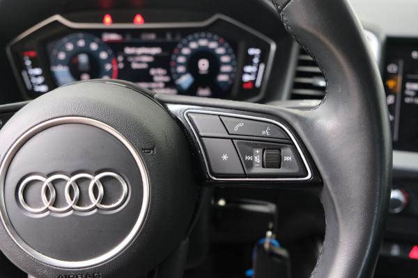 Audi A1 Sportback 25 TFSI Advanced edition - N.A.P. Airco, Cruise, Virtual display, Carplay, PDC.