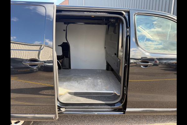 Opel Vivaro 2.0 CDTI L3H1 Automaat 177PK Innovation / Trekhaak / App connect