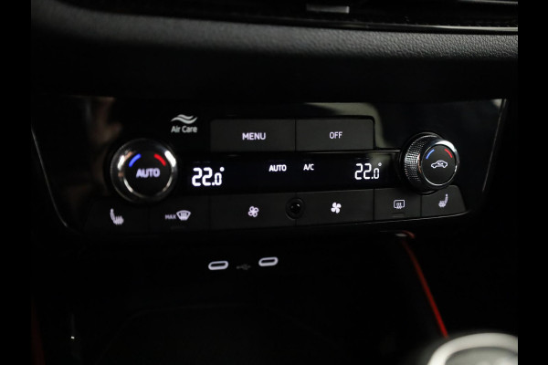Škoda Fabia 1.0 TSI Monte Carlo 95pk 95 pk | Verlengde garantie | Stoelverwarming | Navigatie via App | Parkeersensoren | Achteruitrijcamera | LED koplampen |