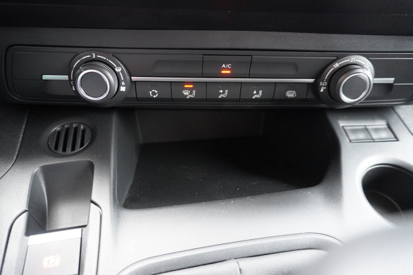 Citroën Berlingo BlueHDi L2 130PK S&S 3 Zits nr. V052 | Airco | Camera | Navi | Cruise