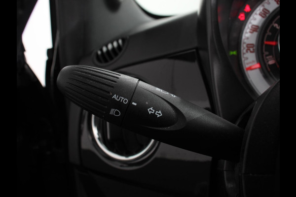 Fiat 500C 1.0 Hybrid Dolcevita Leder Navigatie Apple Carplay/Android Auto Parkeersensoren achter Cruise Control Climate Control