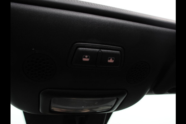 Fiat 500C 1.0 Hybrid Dolcevita Leder Navigatie Apple Carplay/Android Auto Parkeersensoren achter Cruise Control Climate Control