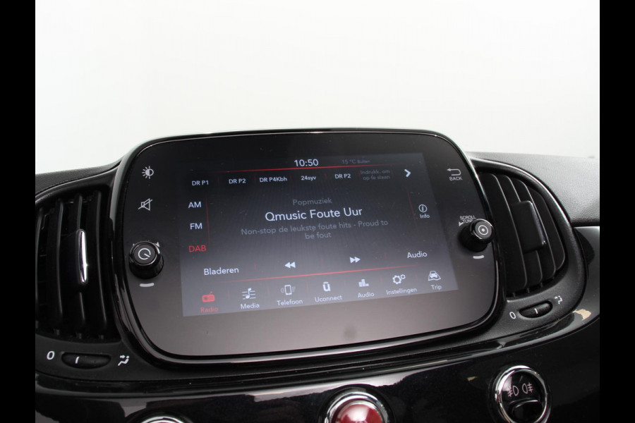 Fiat 500C 1.0 Hybrid Dolcevita Leder Navigatie Apple Carplay/Android Auto Parkeersensoren achter Cruise Control Climate Control