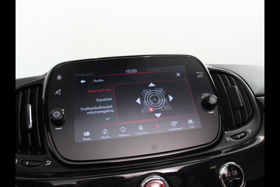 Fiat 500C 1.0 Hybrid Dolcevita Leder Navigatie Apple Carplay/Android Auto Parkeersensoren achter Cruise Control Climate Control