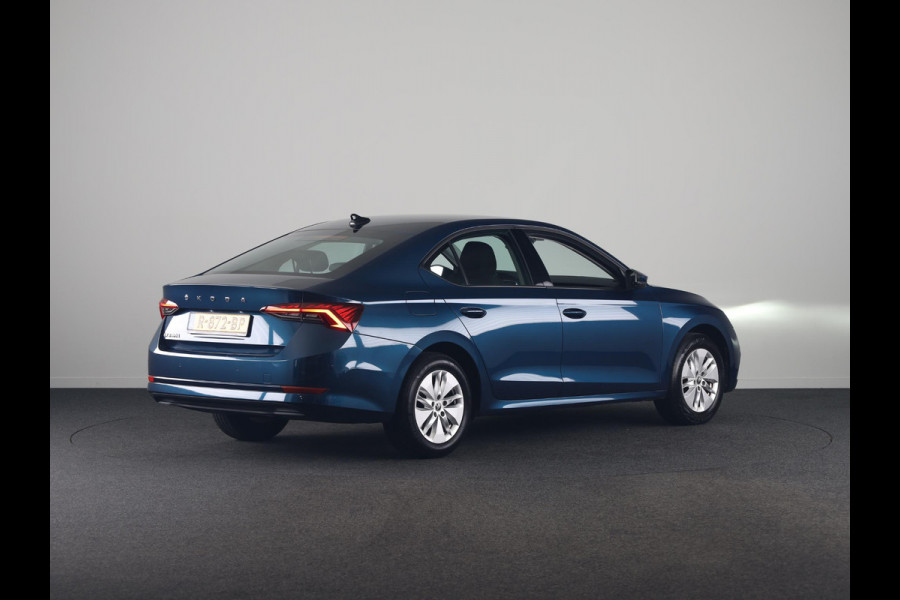 Škoda Octavia 1.0 TSI Business Edition 110 pk | Navigatie | Parkeersensoren | Keyless | Autom. airco | LED koplampen | Apple Carplay/Android Auto |