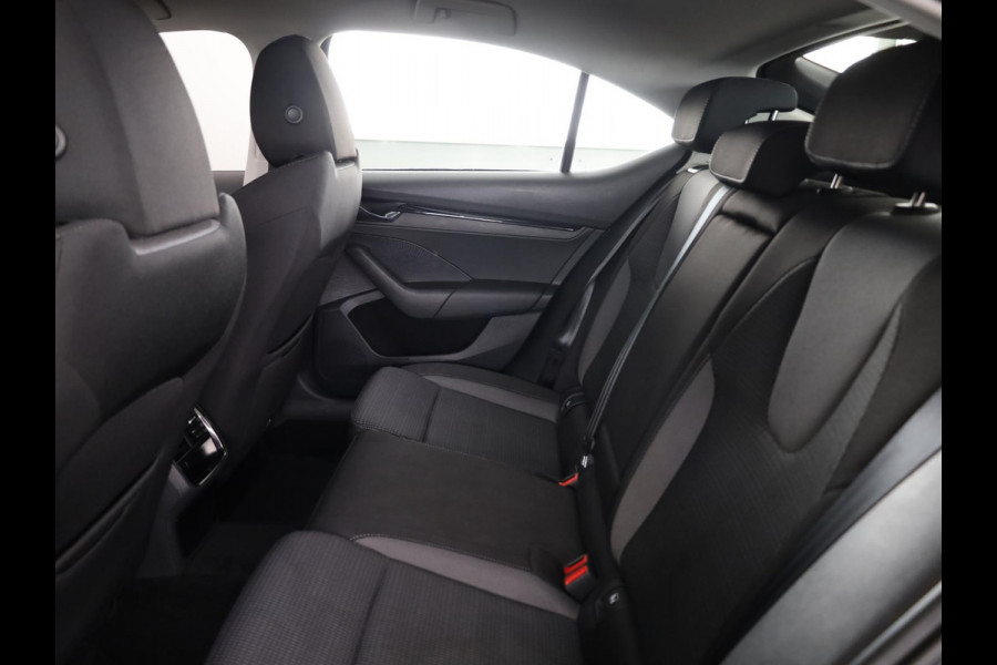 Škoda Octavia 1.0 TSI Business Edition 110 pk | Navigatie | Parkeersensoren | Keyless | Autom. airco | LED koplampen | Apple Carplay/Android Auto |
