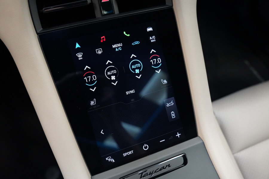 Porsche Taycan Performance 84 kWh ACC Panoramadak Leder Memory Seats