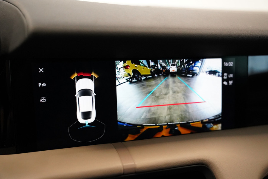 Porsche Taycan Performance 84 kWh ACC Panoramadak Leder Memory Seats