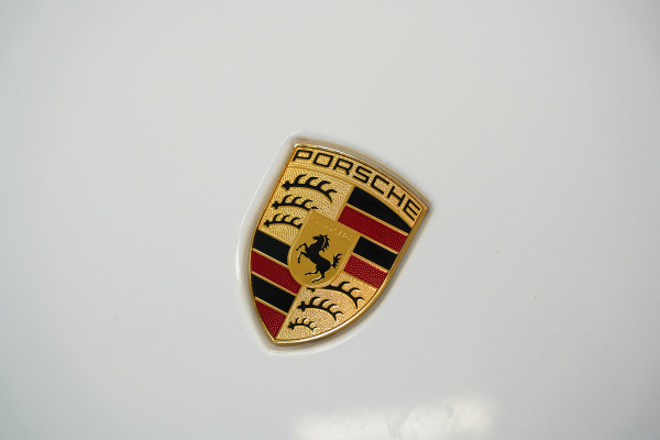 Porsche Taycan Performance 84 kWh ACC Panoramadak Leder Memory Seats