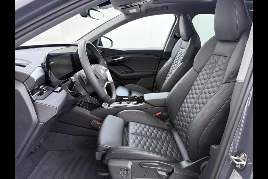 Audi Q6 e-tron Launch edition 83 kWh ELEK. TREKHAAK | STOEL VERWARMING VOOR EN ACHTER | KEYLESS | 360 CAMERA | STUURVERWARMING | FABRIEKS GARANTIE TM 01-08-2027 |