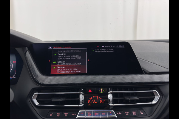 BMW 1-serie 118i M-Sport-Styling High Executive Edition (INCL-BTW) Aut.*PANO | FULL-LED | DIGI-COCKPIT | HIFI-SOUND | CAMERA | HEATED-SPORTSEATS | NAVI-FULLMAP | AMBIENTLIGHT | PRIVACY-GLASS | ECC | CARBON-INLAY | PDC | CRUISE | DAB | 18"ALU*