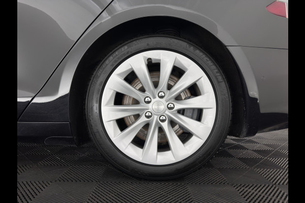 Tesla Model S 75D Base *AUT | PANO-WINDOW | LEATHER | AIR-SUSPENION | FULL-LED | NAVI-FULLMAP | KEYLESS | COMFORTSEATS | DIGI-COCKPIT |AUTO-PILOT | 19"ALU*