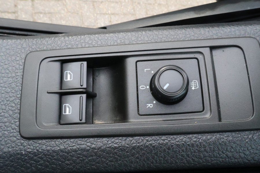 Volkswagen Transporter 2.0 TDI L2 H1 Airco