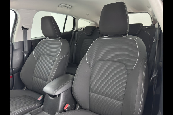 Ford FOCUS Wagon 1.0 EcoBoost Titanium X Business MHEV (INCL-BTW)  Aut. *DIGI-COCKPIT | FULL-LED | KEYLESS | CAMERA | NAVI-FULLMAP | HEATED-SPORTSEATS | DAB+ |  ECC | PDC | TOWBAR | LANE-ASSIST |  16''ALU*