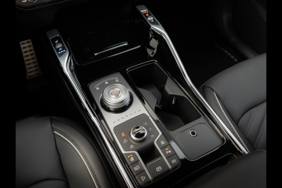 Kia Sorento 1.6 T-GDi Plug-in Hybrid 4WD ExecutiveLine 7p | Actieprijs* | 360 graden camera | Nappa leder | Head up display |