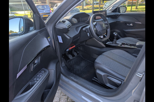 Peugeot e-208 EV Allure 50 kWh, Rijklaarprijs / 12 mnd Bovag garantie