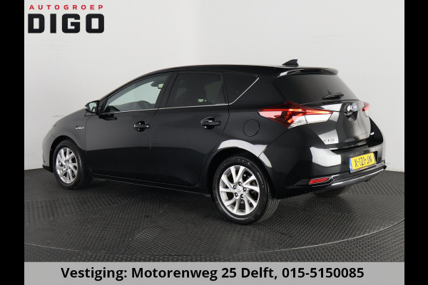 Toyota Auris 1.8 HYBRIDE EXECUTIVE AUTOMAAT GARANTIE 2029! CAMERA.STOELVERWARMING . NAVIGATIE . CRUISE CONTROL .