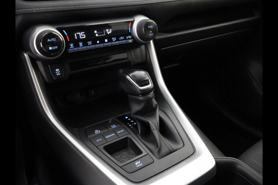 Toyota RAV4 2.5 HYBRID BI-TONE BLACKSTYLE GARANTIE 9-2030* PDC VOOR & ACHTER . APPLE CARPLAY & ANDROID AUTO .