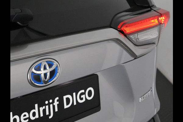 Toyota RAV4 2.5 HYBRID BI-TONE BLACKSTYLE GARANTIE 9-2030* PDC VOOR & ACHTER . APPLE CARPLAY & ANDROID AUTO .