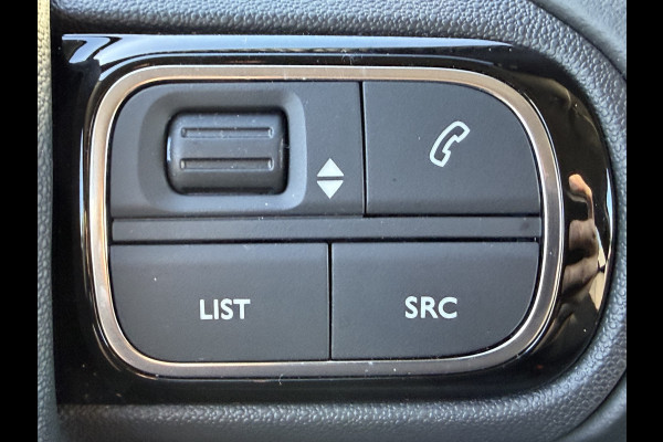 Citroën C3 110pk Shine (Camera - Keyless Entry - LED - Automatische Airco - Navigatie - Apple Carplay)