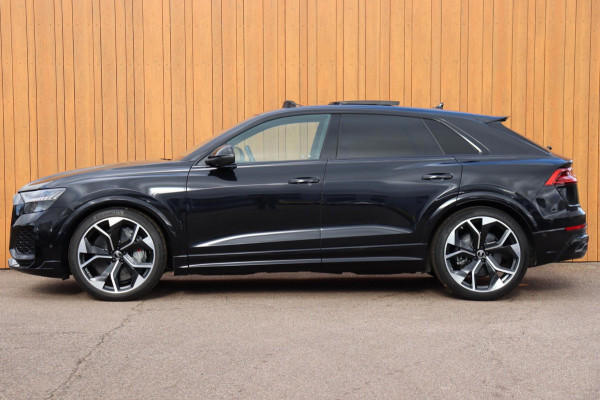 Audi RSQ8 4.0TFSI quattro Dynamic plus Exclusive Keramisch B&O trekhaak schuifdak massage hud enz.