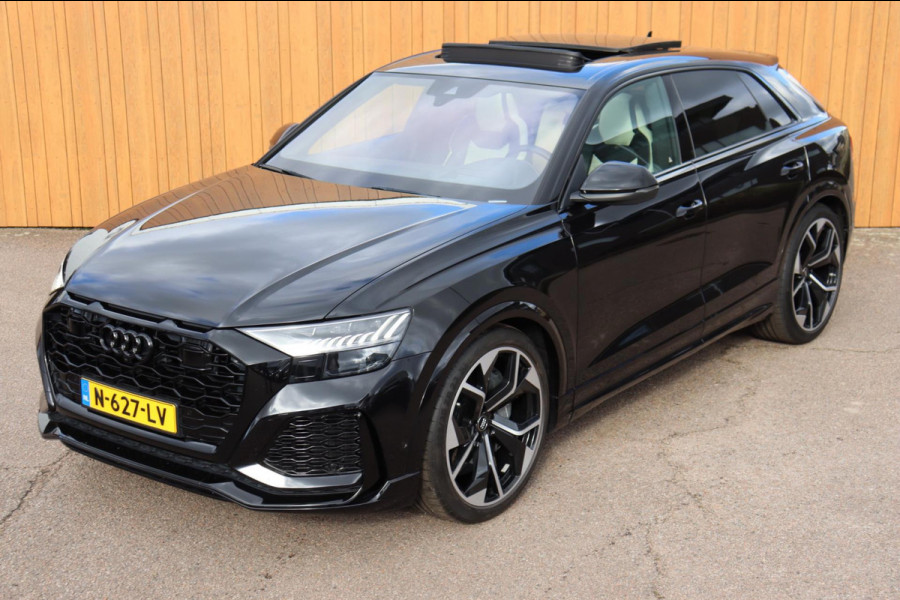 Audi RSQ8 4.0TFSI quattro Dynamic plus Exclusive Keramisch B&O trekhaak schuifdak massage hud enz.