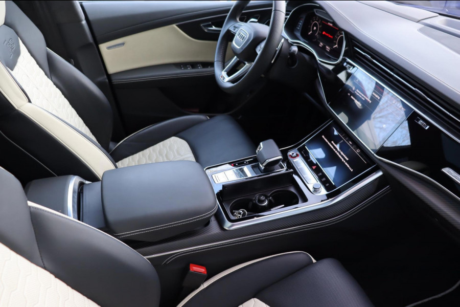 Audi RSQ8 4.0TFSI quattro Dynamic plus Exclusive Keramisch B&O trekhaak schuifdak massage hud enz.