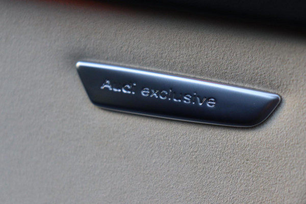 Audi RSQ8 4.0TFSI quattro Dynamic plus Exclusive Keramisch B&O trekhaak schuifdak massage hud enz.