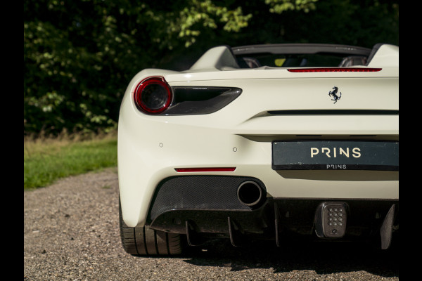 Ferrari 488 3.9 Spider HELE | Carbon ext. | New Power 06-2028 | Lift | CarPlay
