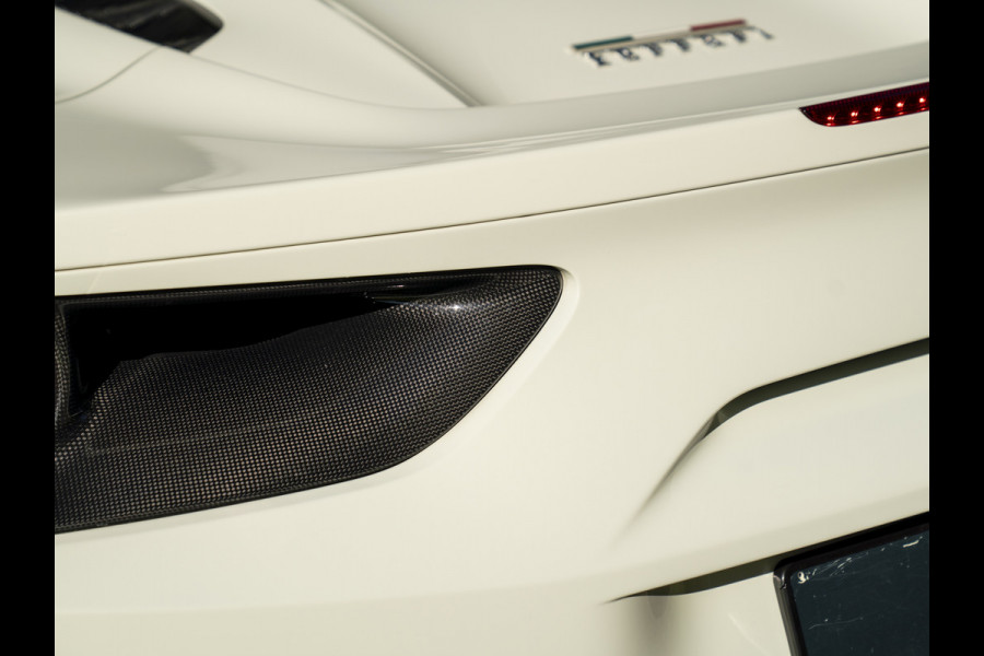 Ferrari 488 3.9 Spider HELE | Carbon ext. | New Power 06-2028 | Lift | CarPlay