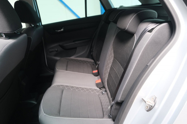 Škoda Fabia Combi 1.0 TSI Ambition - N.A.P. Airco, Cruise, Navi, PDC, Carplay.